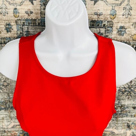 Lulus Women's Sleeveless Scoopneck Top Size L Red Ribbed Knit Tie Back Crop Tank - Picture 2 of 8